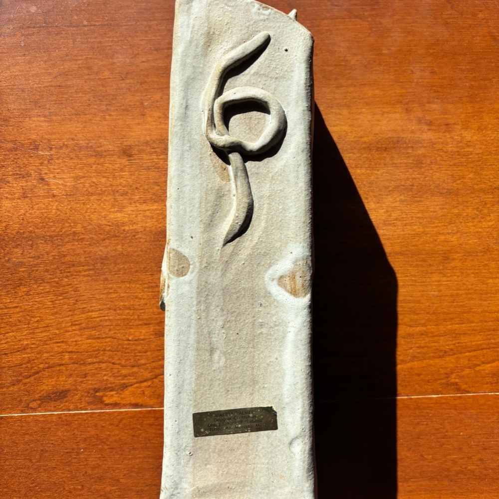 Ikebana Style Vase - Picture 3 of 16
